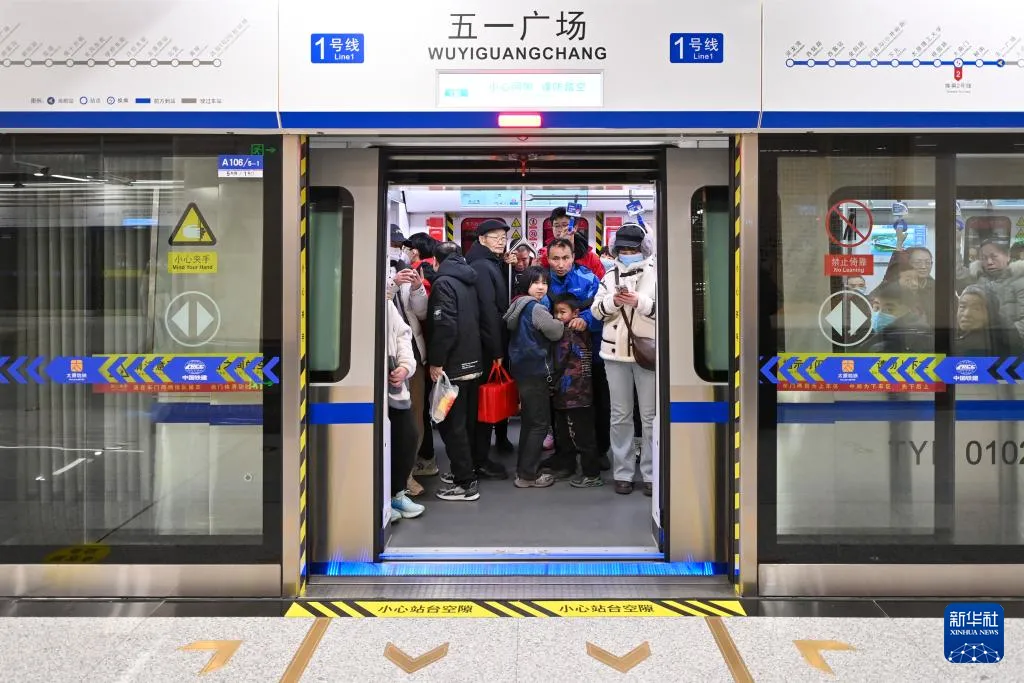 Yonggui gangways for Taiyuan metro line 1 starting operation